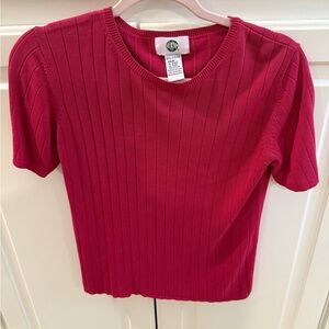 Y2K Women's Red Ribbed Top